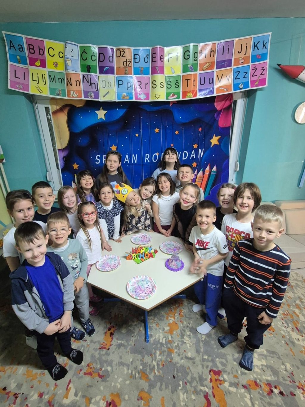 Instagram post from vrtickiki. This post is in position 7.