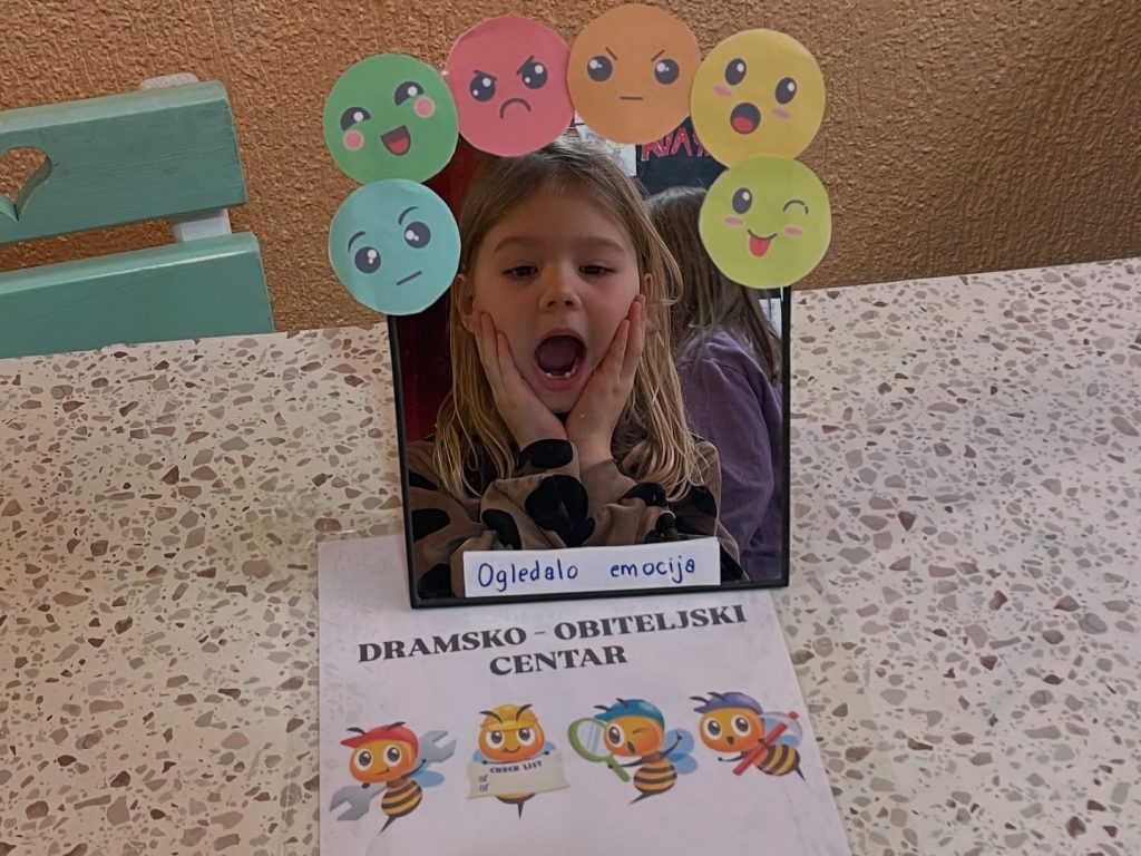 Instagram post from vrtickiki. This post is in position 6.