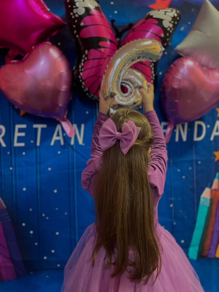 Instagram post from vrtickiki. This post is in position 1.