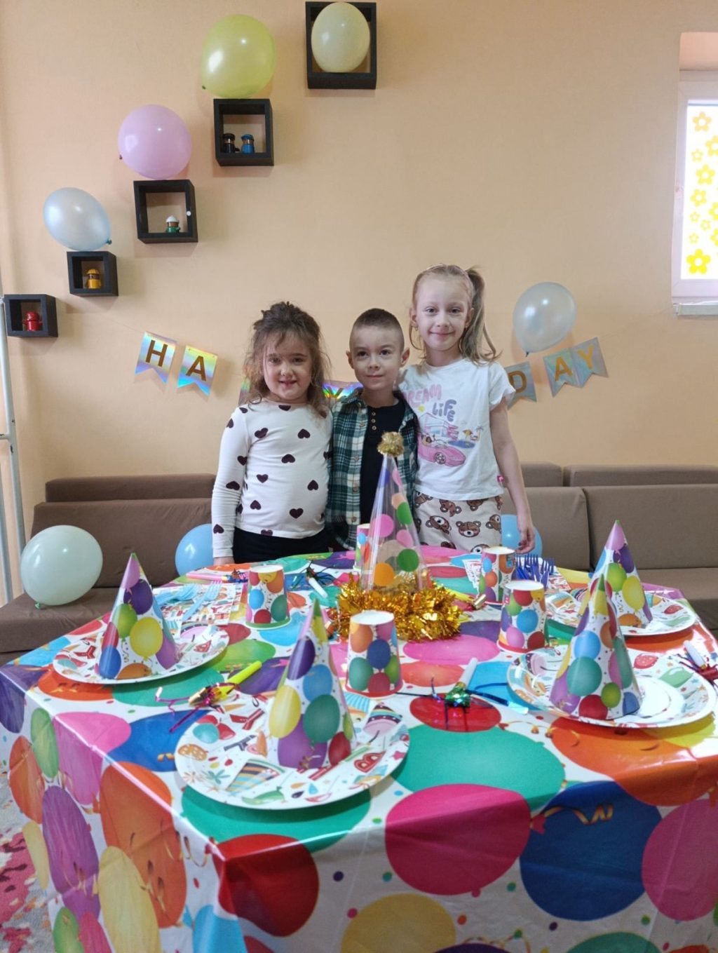 Instagram post from vrtickiki. This post is in position 2.