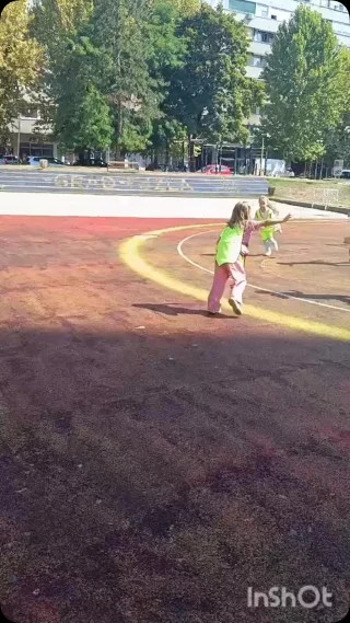 Instagram post from vrtickiki. This post is in position 1.