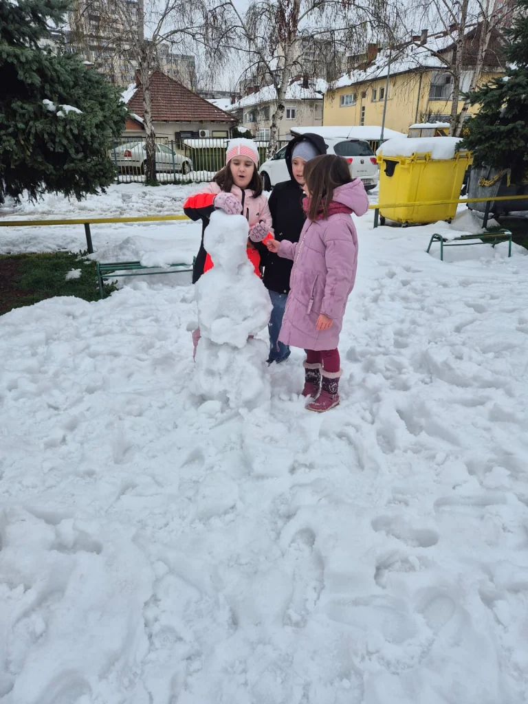 Instagram post from vrtickiki. This post is in position 7.