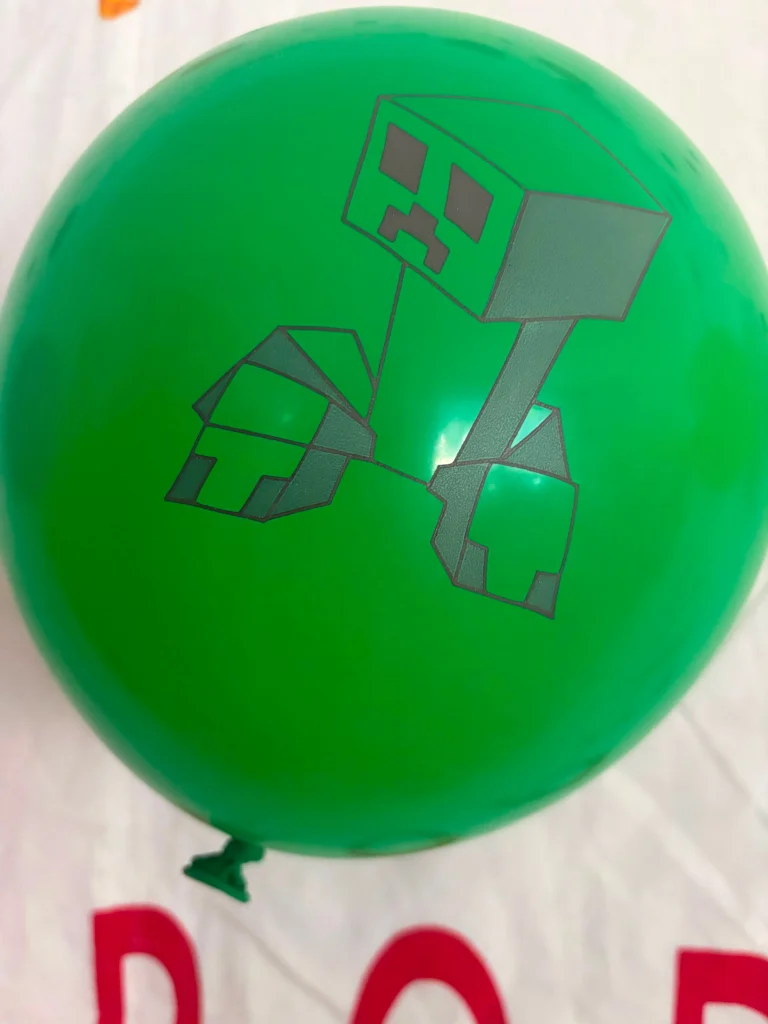 Instagram post from vrtickiki. This post is in position 6.