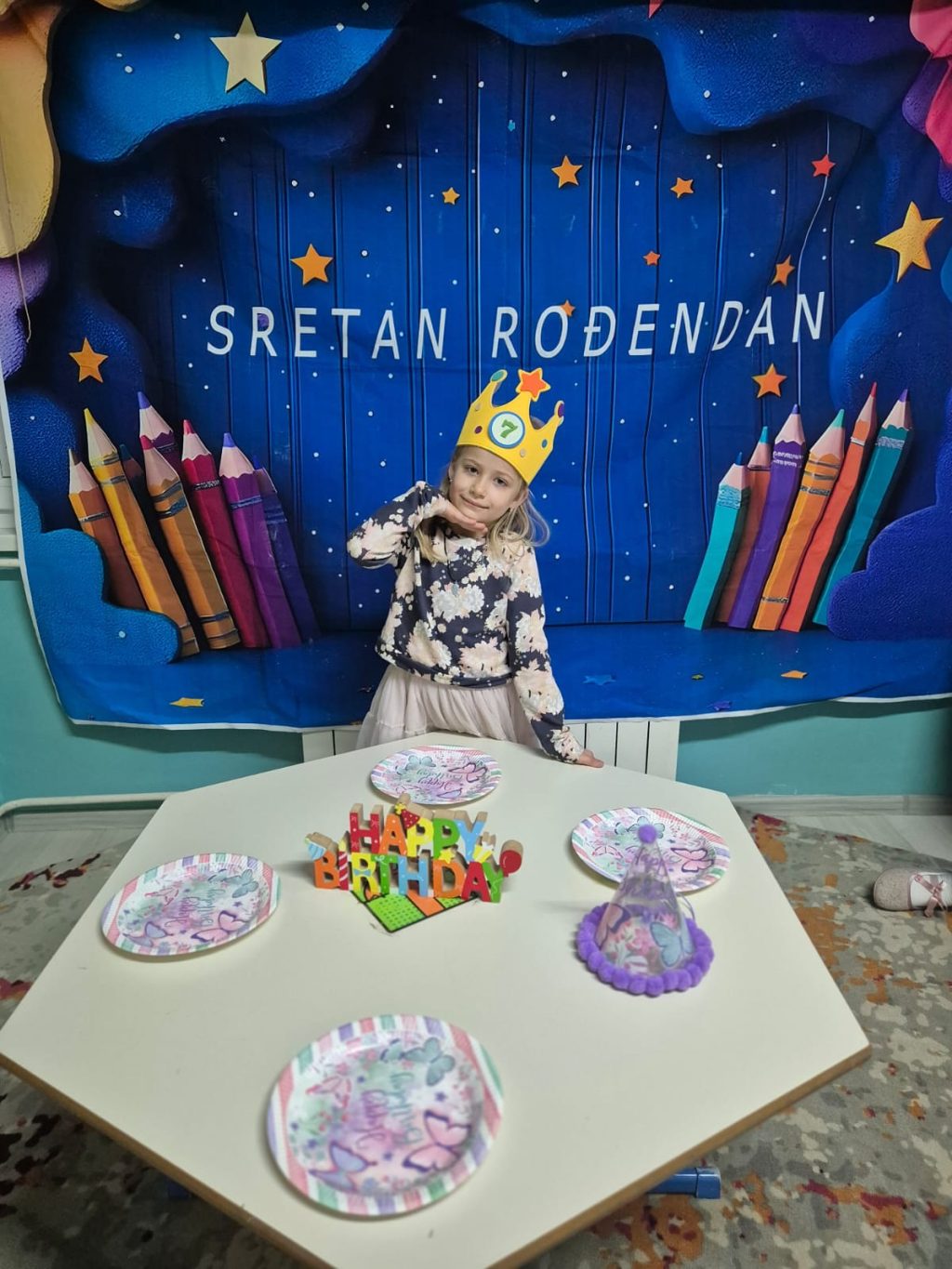 Instagram post from vrtickiki. This post is in position 4.