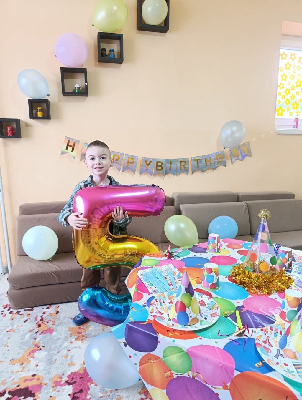 Instagram post from vrtickiki. This post is in position 3.