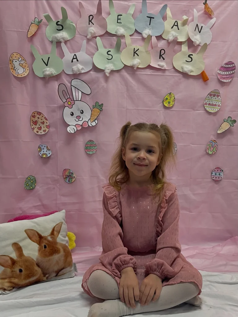 Instagram post from vrtickiki. This post is in position 0.