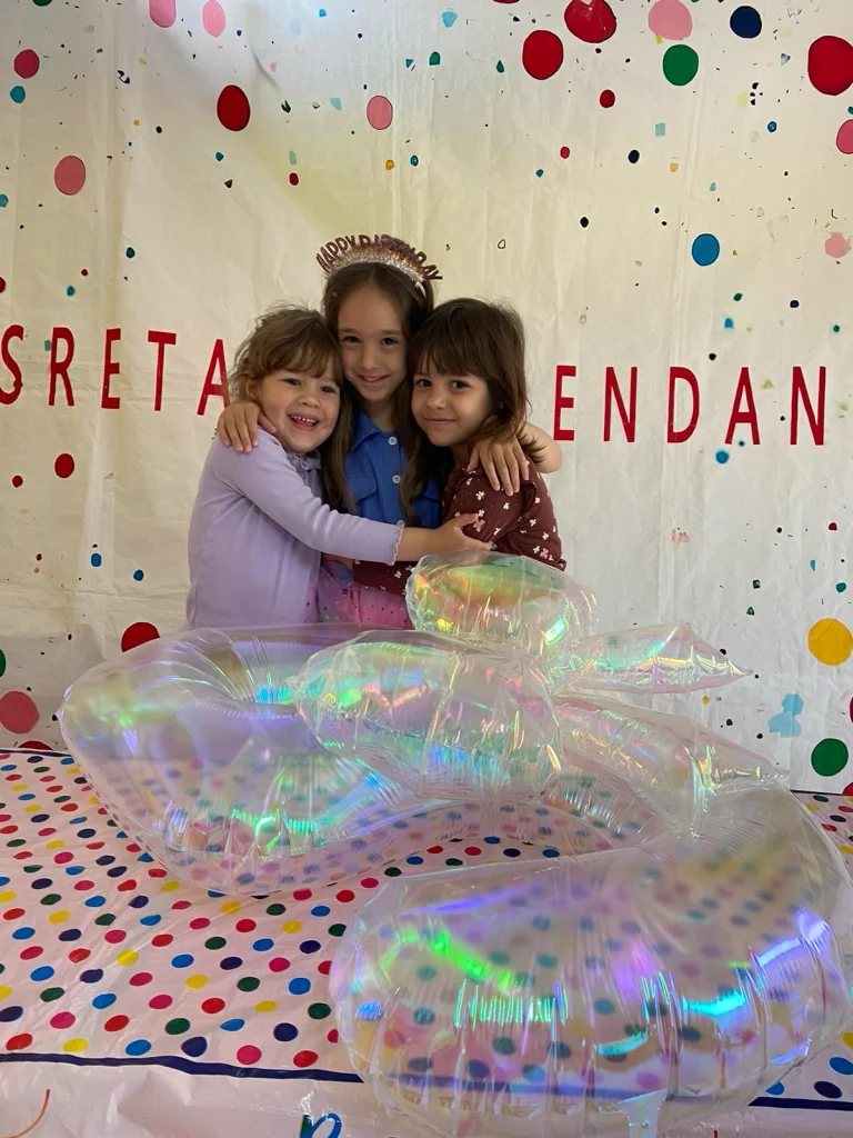 Instagram post from vrtickiki. This post is in position 3.