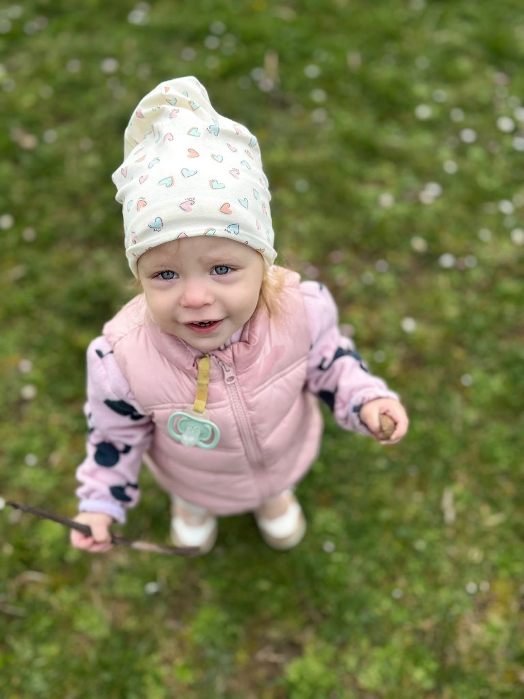 Instagram post from vrtickiki. This post is in position 4.