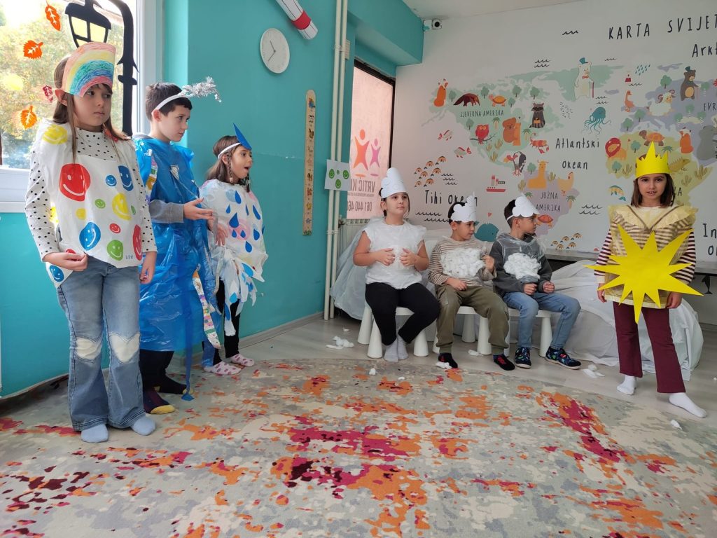 Instagram post from vrtickiki. This post is in position 6.