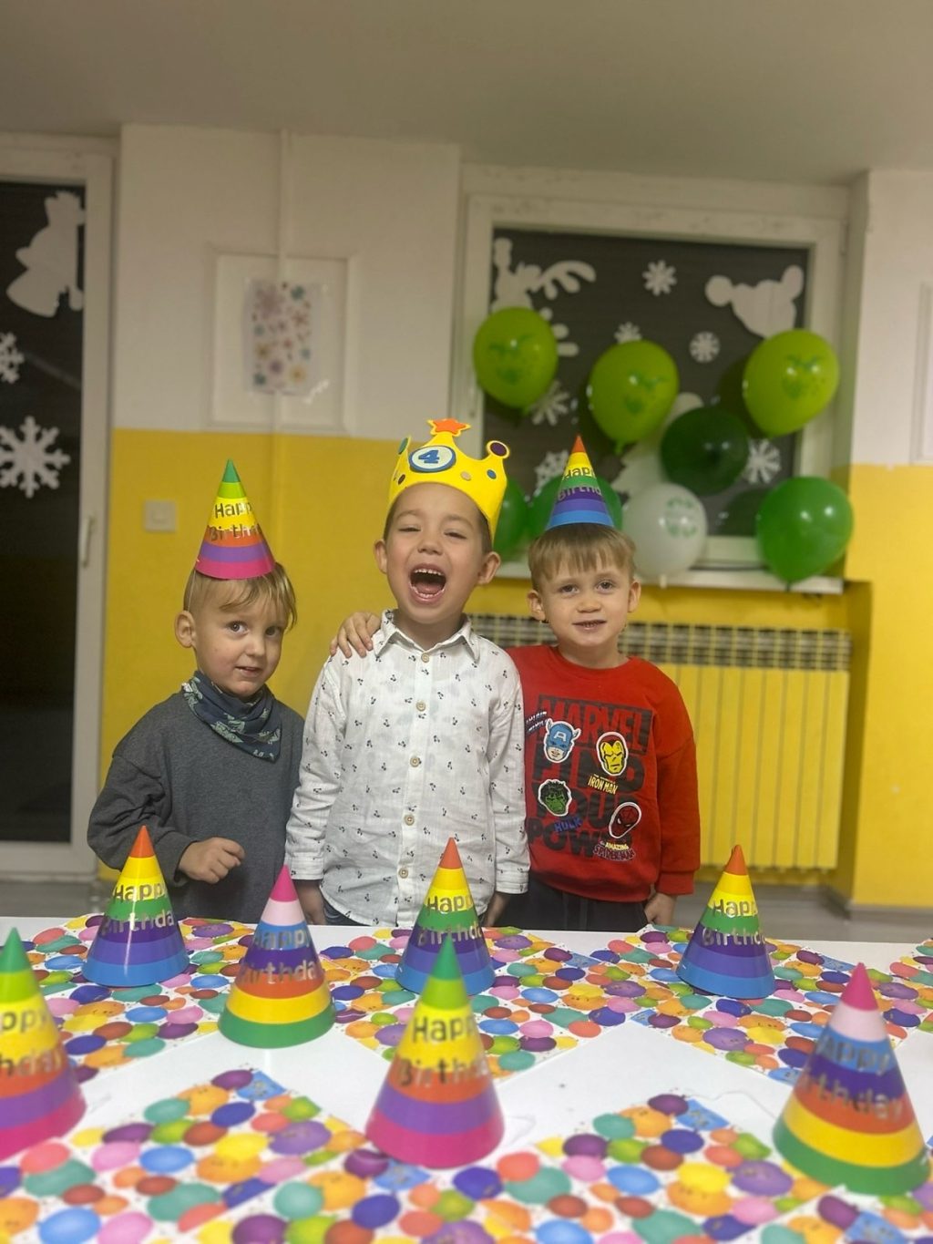 Instagram post from vrtickiki. This post is in position 2.