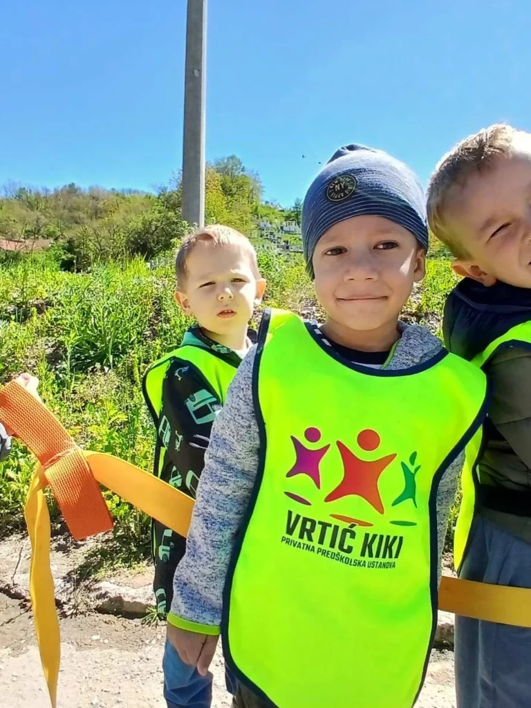 Instagram post from vrtickiki. This post is in position 12.