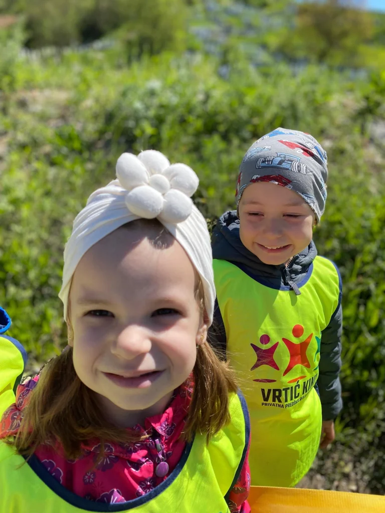 Instagram post from vrtickiki. This post is in position 7.