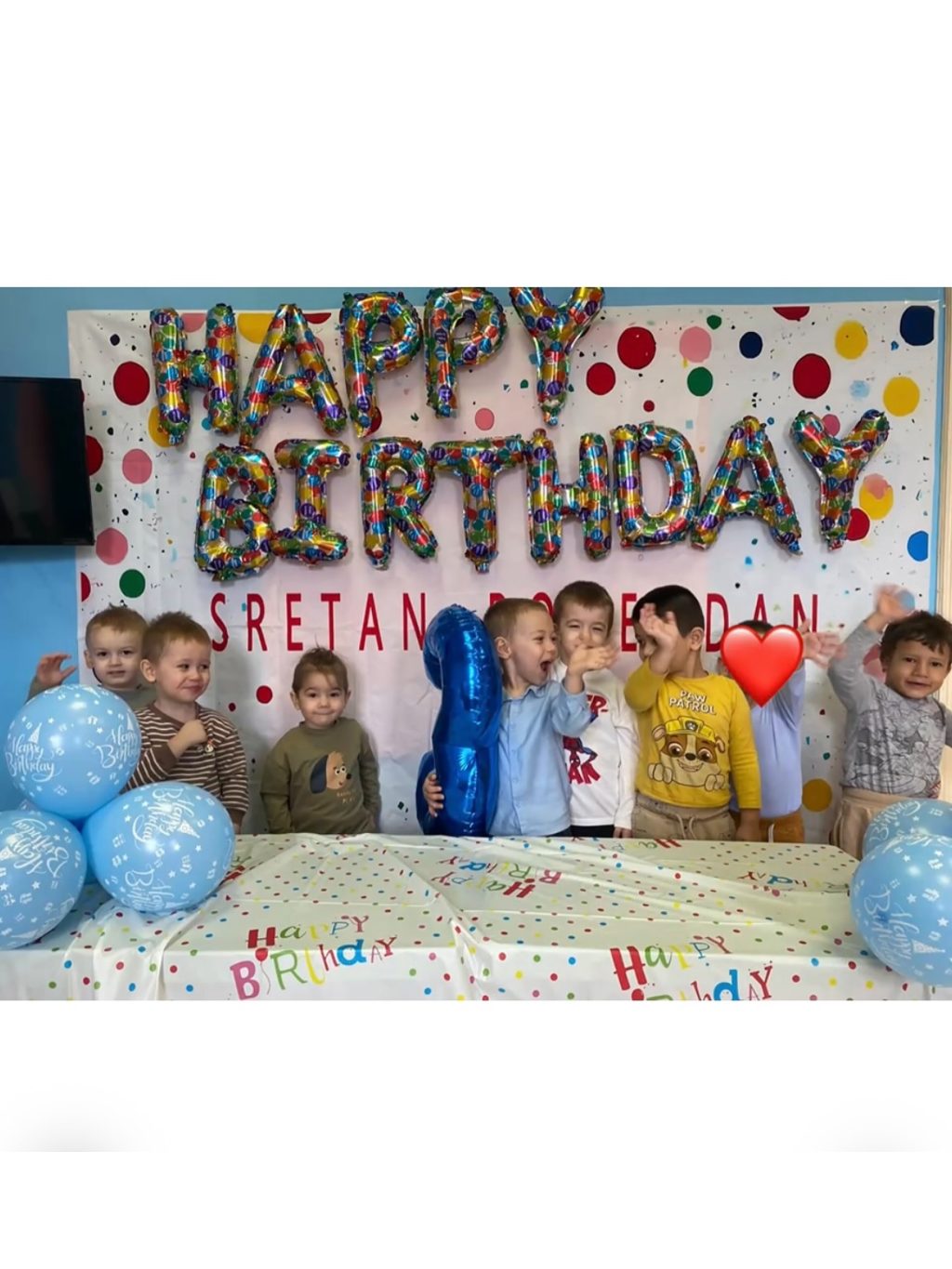 Instagram post from vrtickiki. This post is in position 6.