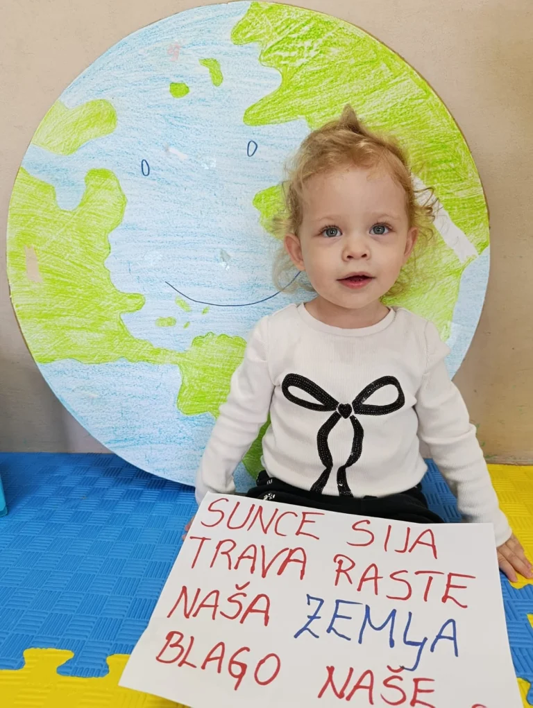 Instagram post from vrtickiki. This post is in position 2.