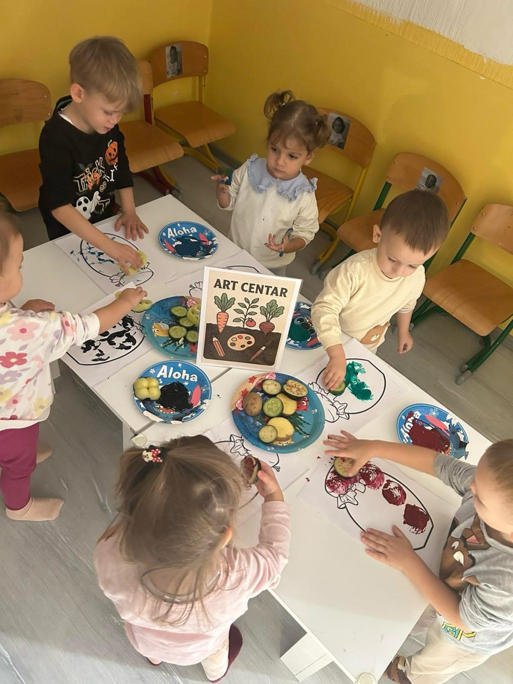 Instagram post from vrtickiki. This post is in position 6.