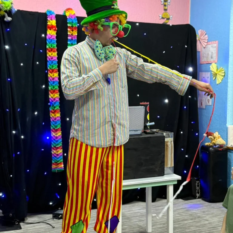 Instagram post from vrtickiki. This post is in position 6.