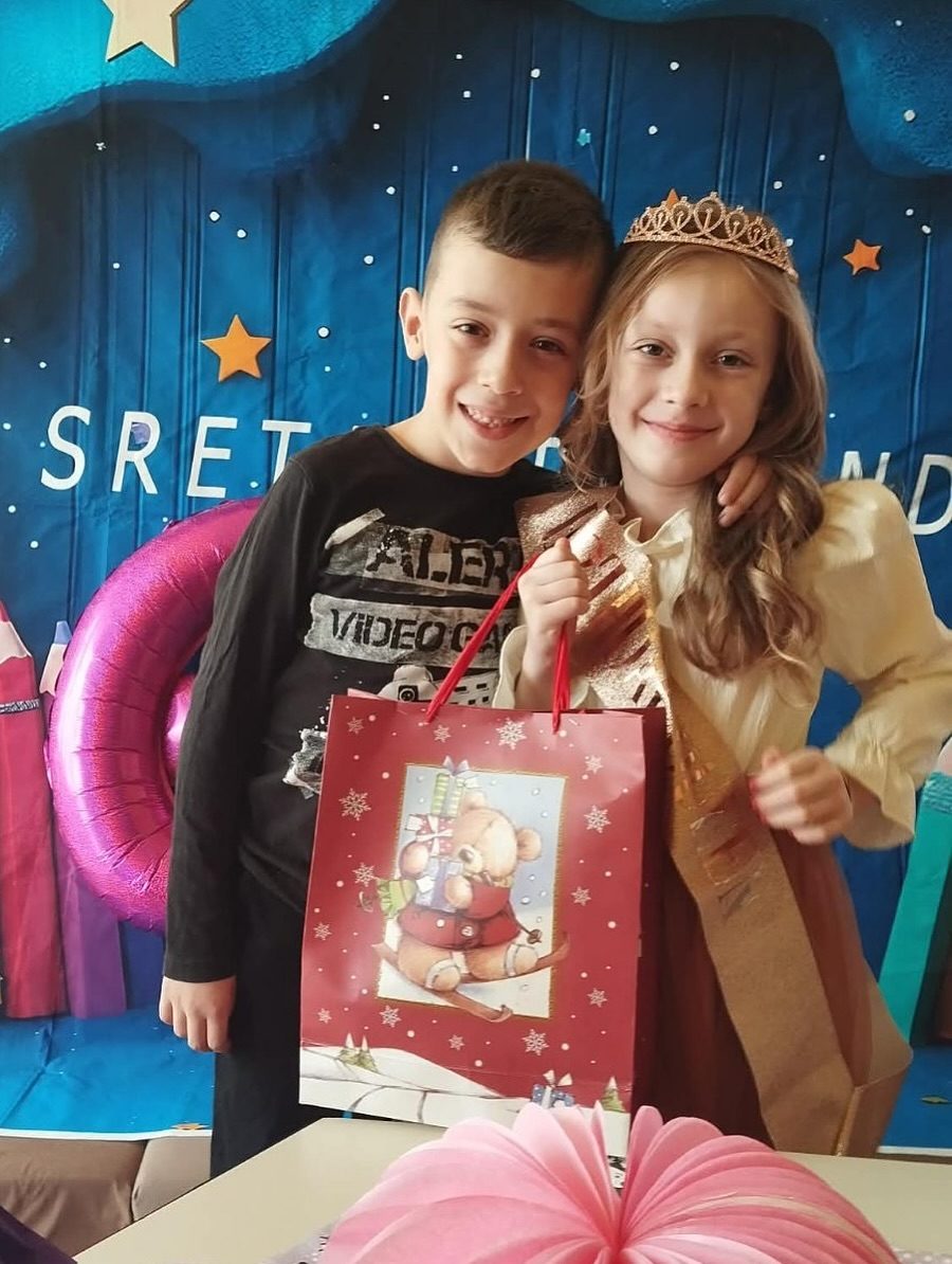 Instagram post from vrtickiki. This post is in position 3.