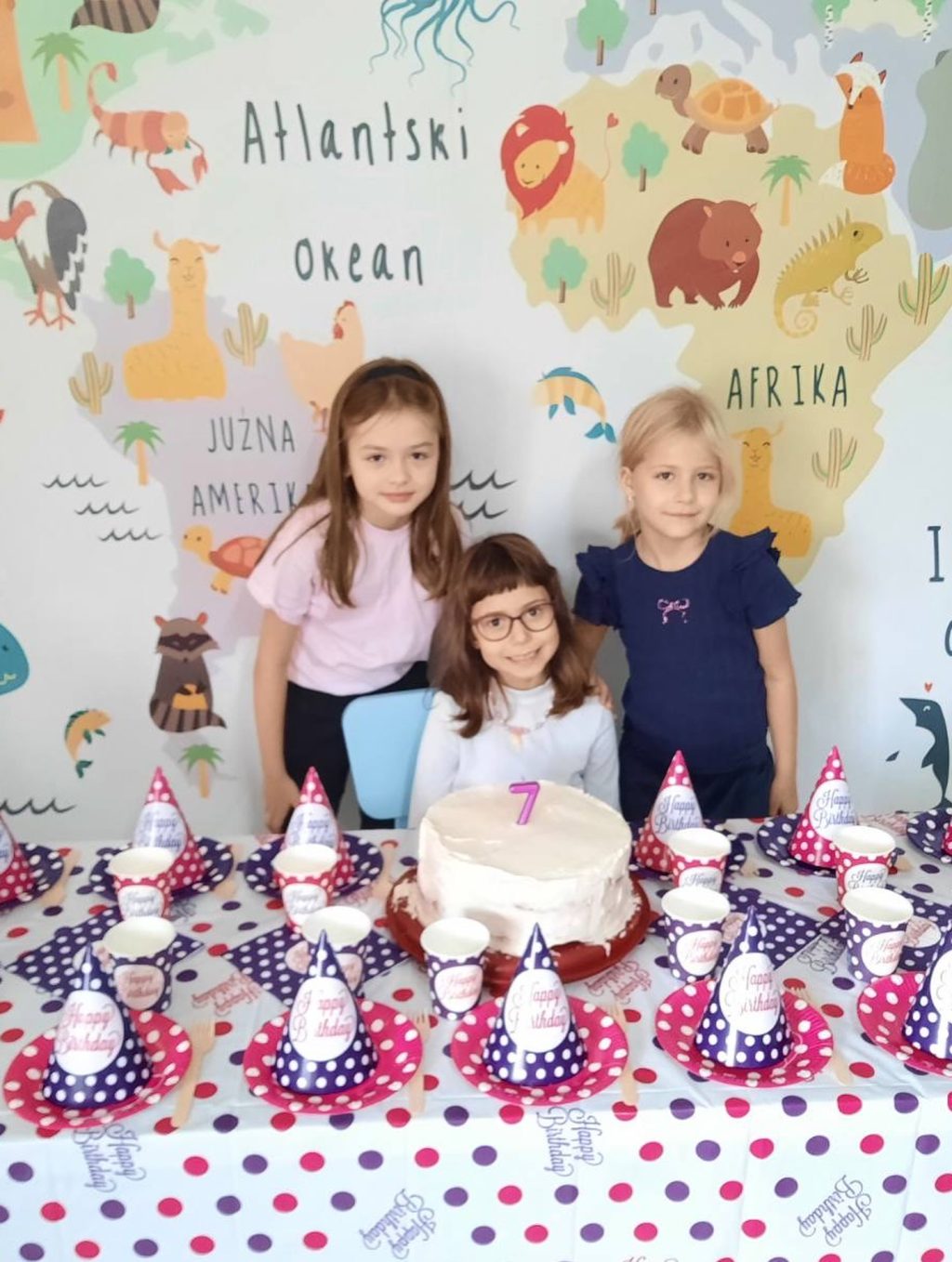 Instagram post from vrtickiki. This post is in position 5.