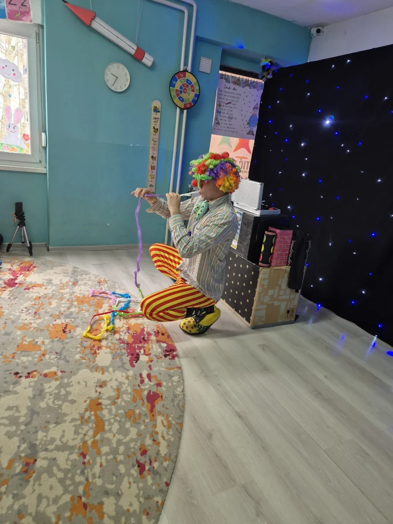 Instagram post from vrtickiki. This post is in position 14.