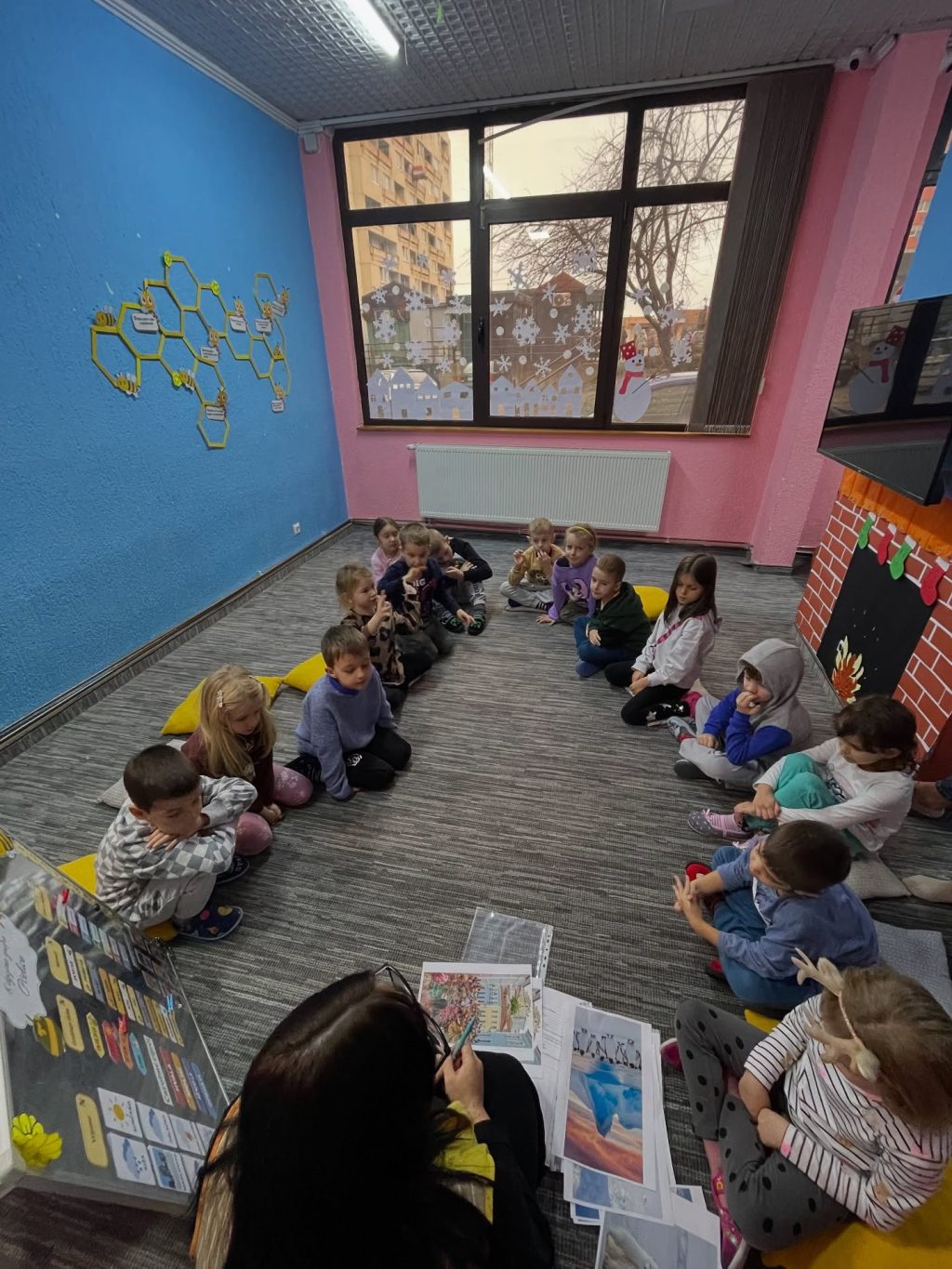 Instagram post from vrtickiki. This post is in position 0.