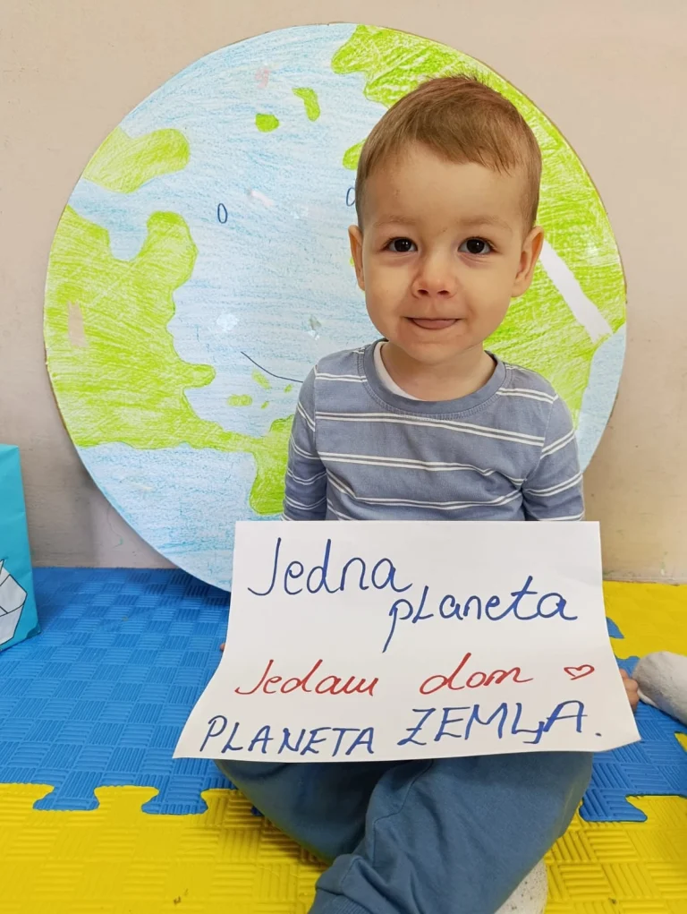 Instagram post from vrtickiki. This post is in position 3.