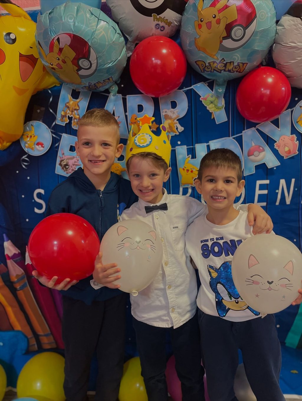 Instagram post from vrtickiki. This post is in position 4.