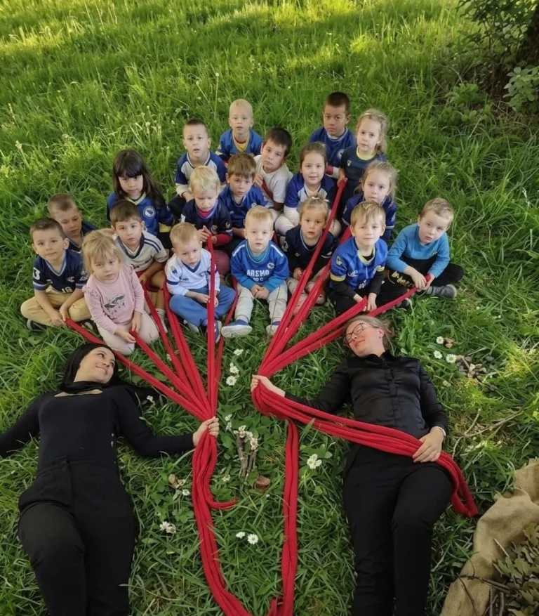 Instagram post from vrtickiki. This post is in position 5.