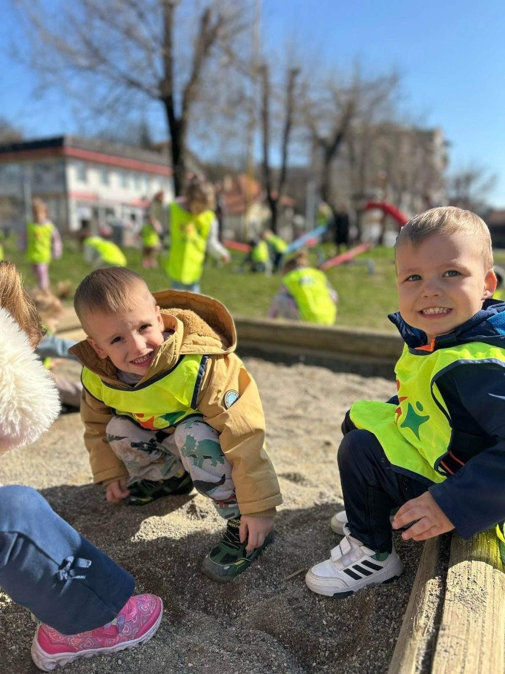 Instagram post from vrtickiki. This post is in position 12.