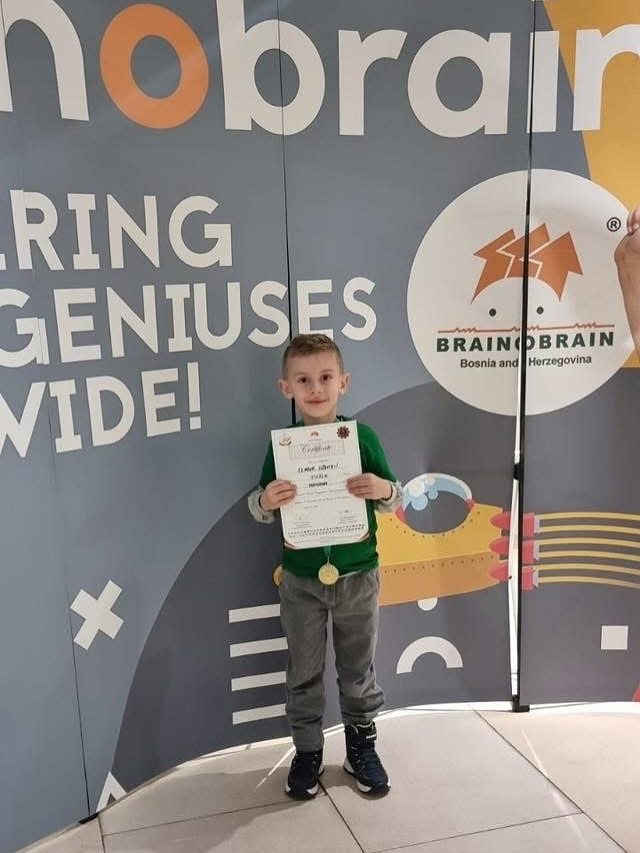 Instagram post from vrtickiki. This post is in position 2.