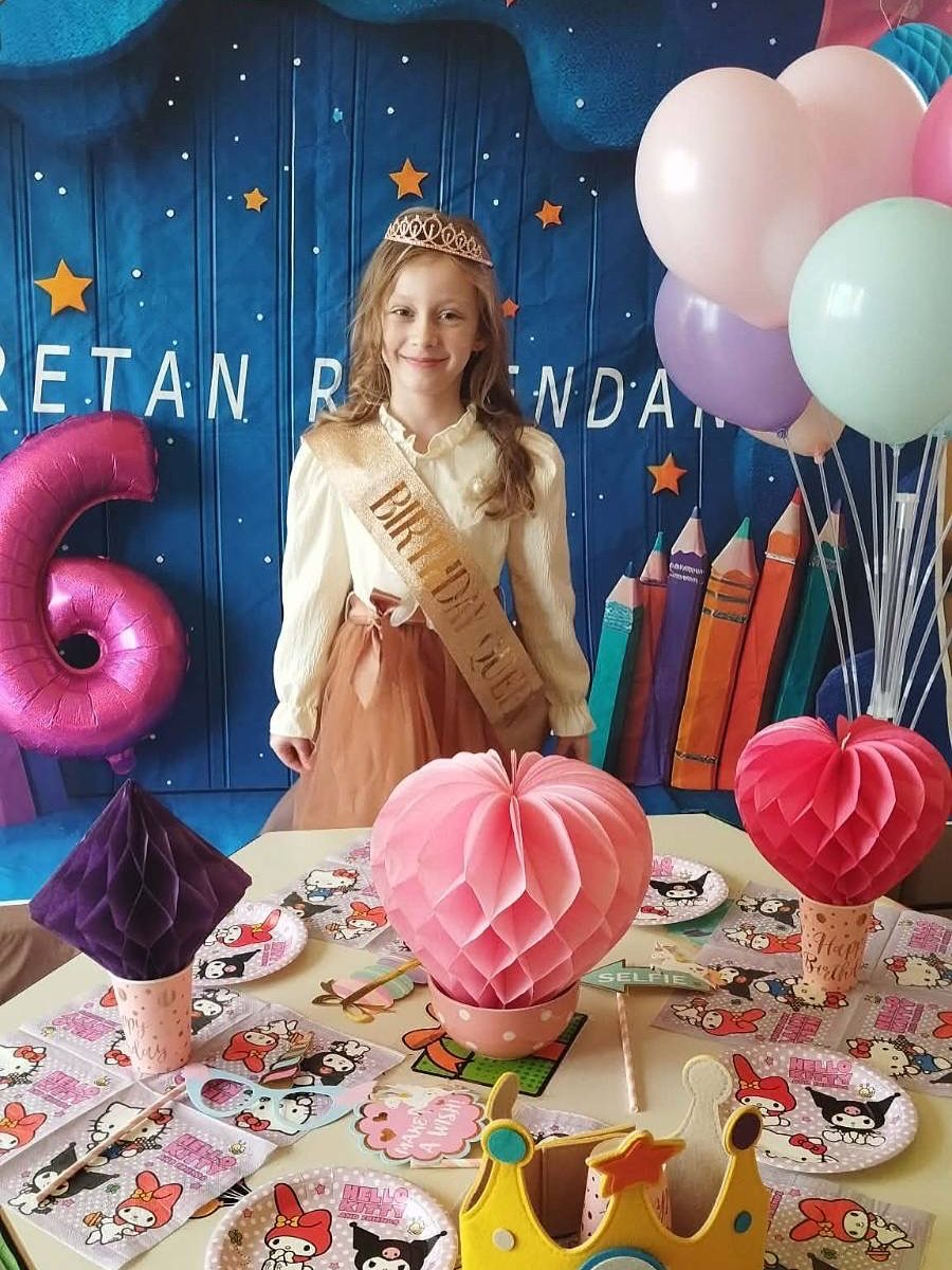 Instagram post from vrtickiki. This post is in position 2.