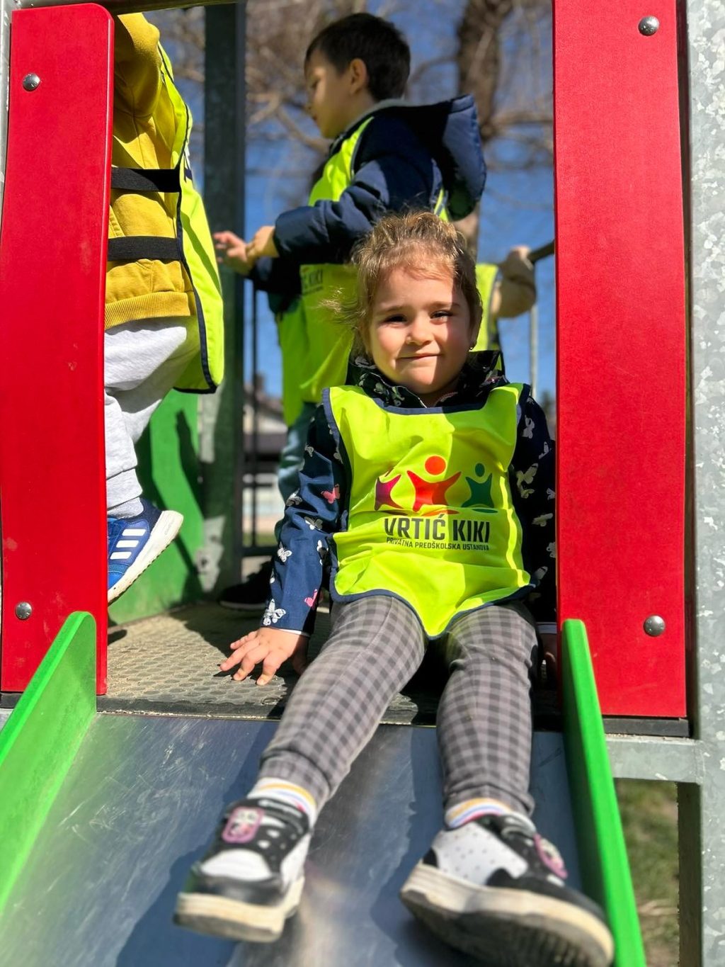 Instagram post from vrtickiki. This post is in position 8.