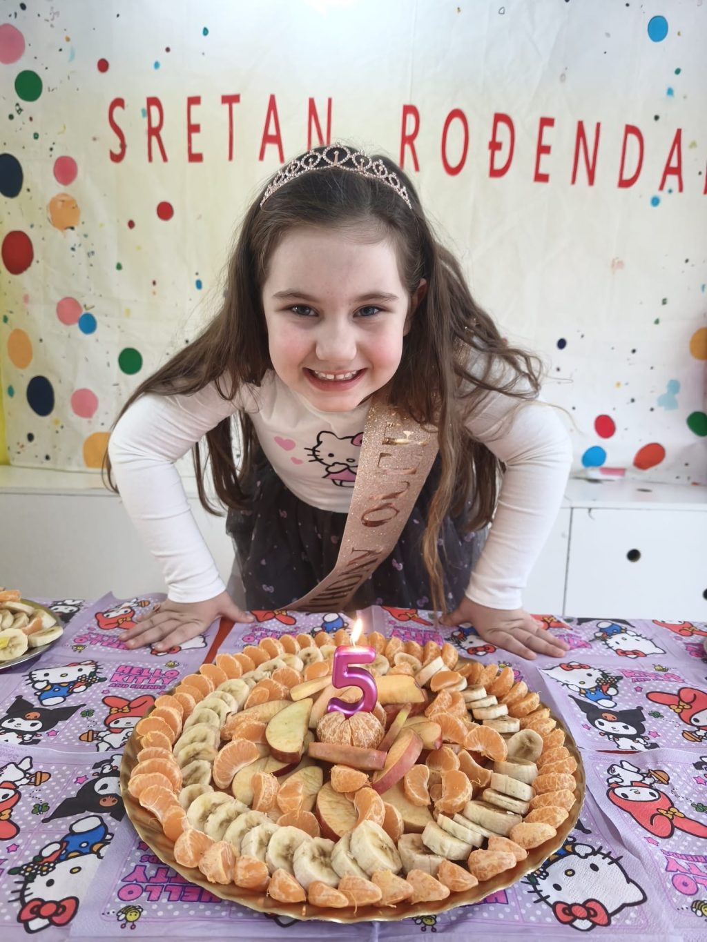 Instagram post from vrtickiki. This post is in position 0.