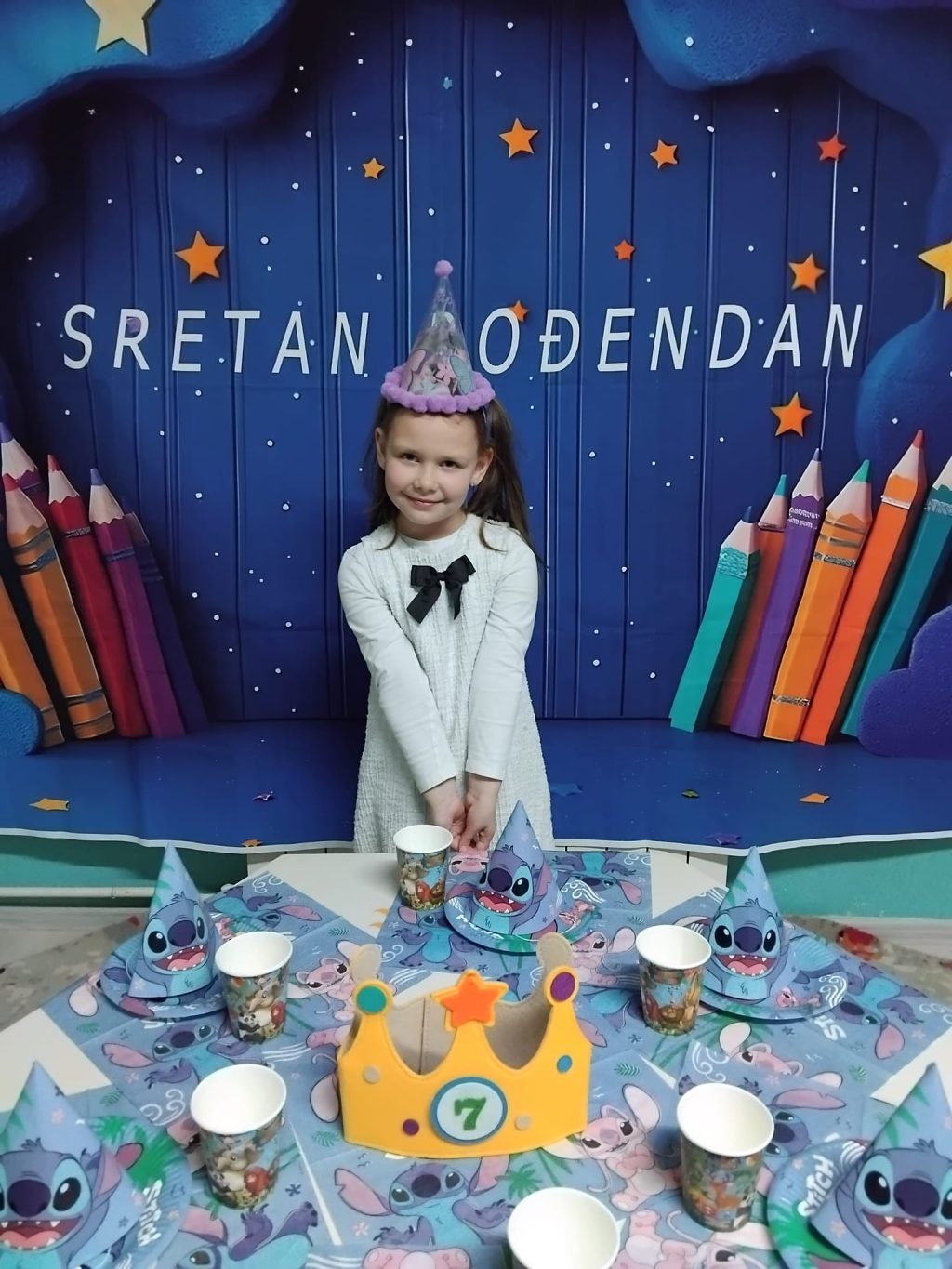 Instagram post from vrtickiki. This post is in position 0.