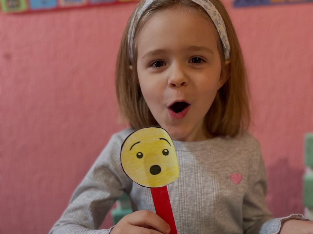 Instagram post from vrtickiki. This post is in position 9.