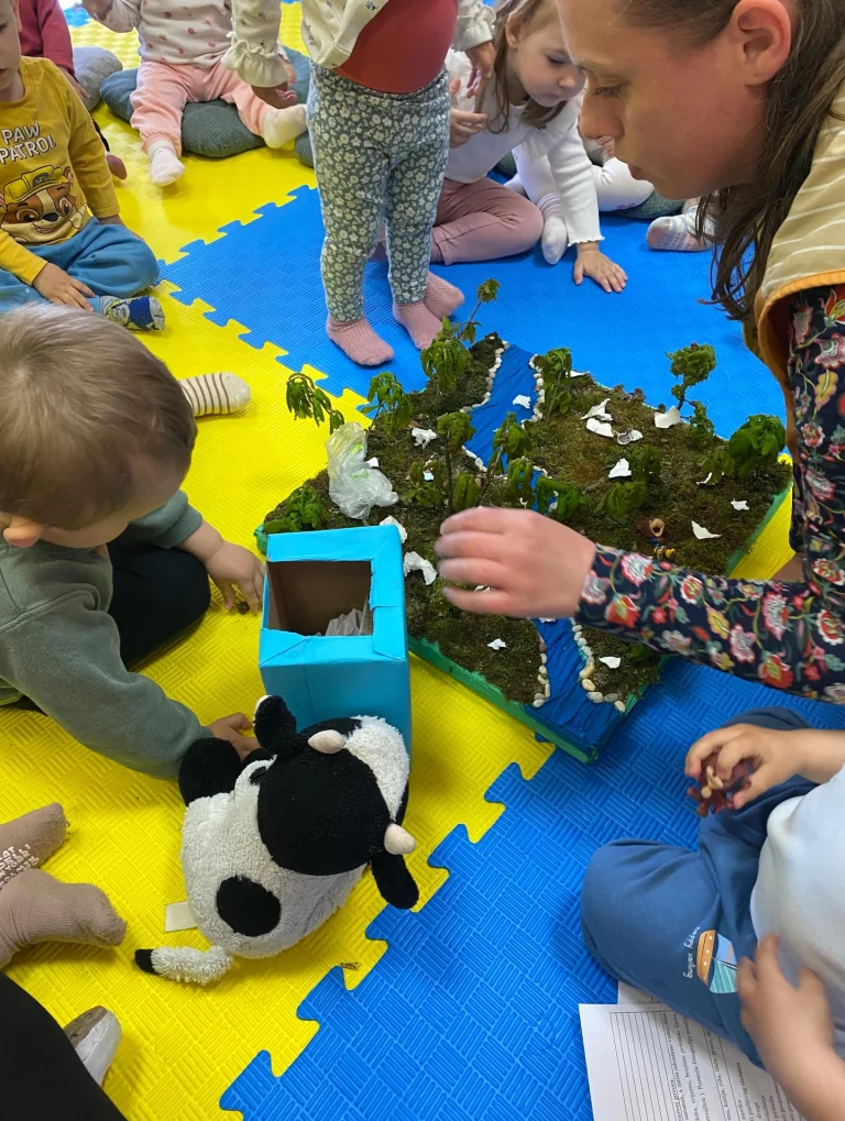 Instagram post from vrtickiki. This post is in position 6.