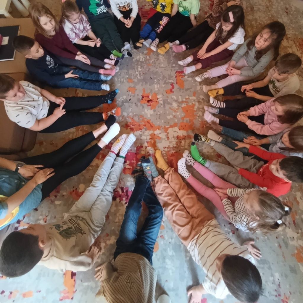 Instagram post from vrtickiki. This post is in position 3.