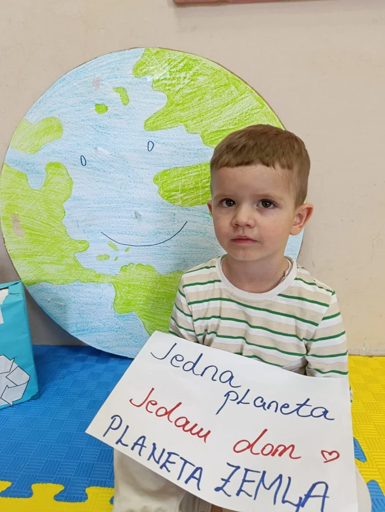 Instagram post from vrtickiki. This post is in position 15.